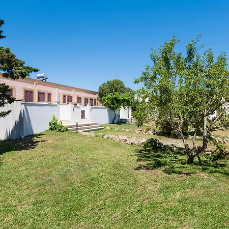 Masseria Le Creste Фермерский дом Отранто